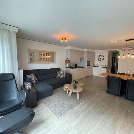 Cosy Appartement- 2 Slaapkamers Schuin Zeezicht Met Garage Knokke-Heist Exterior photo